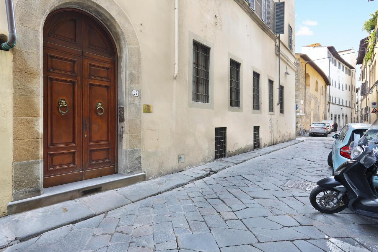Apt. Perla - Pauline Suites, Palazzo Borghese Флоренция Экстерьер фото